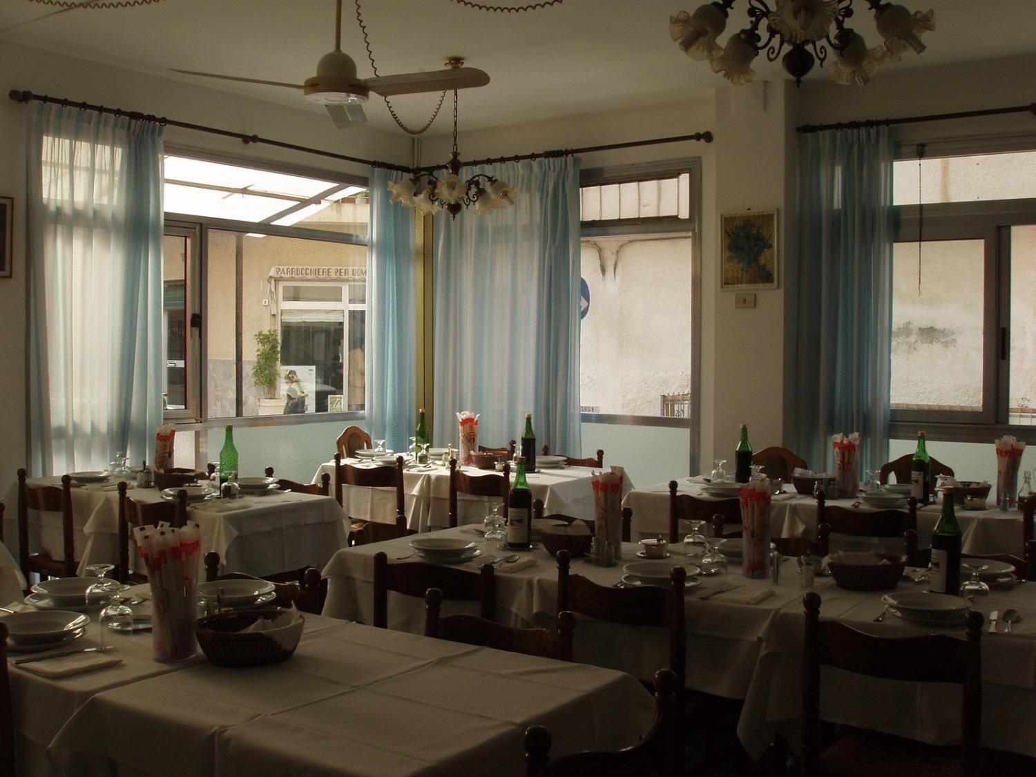 Hotel Aquilia Laigueglia Buitenkant foto