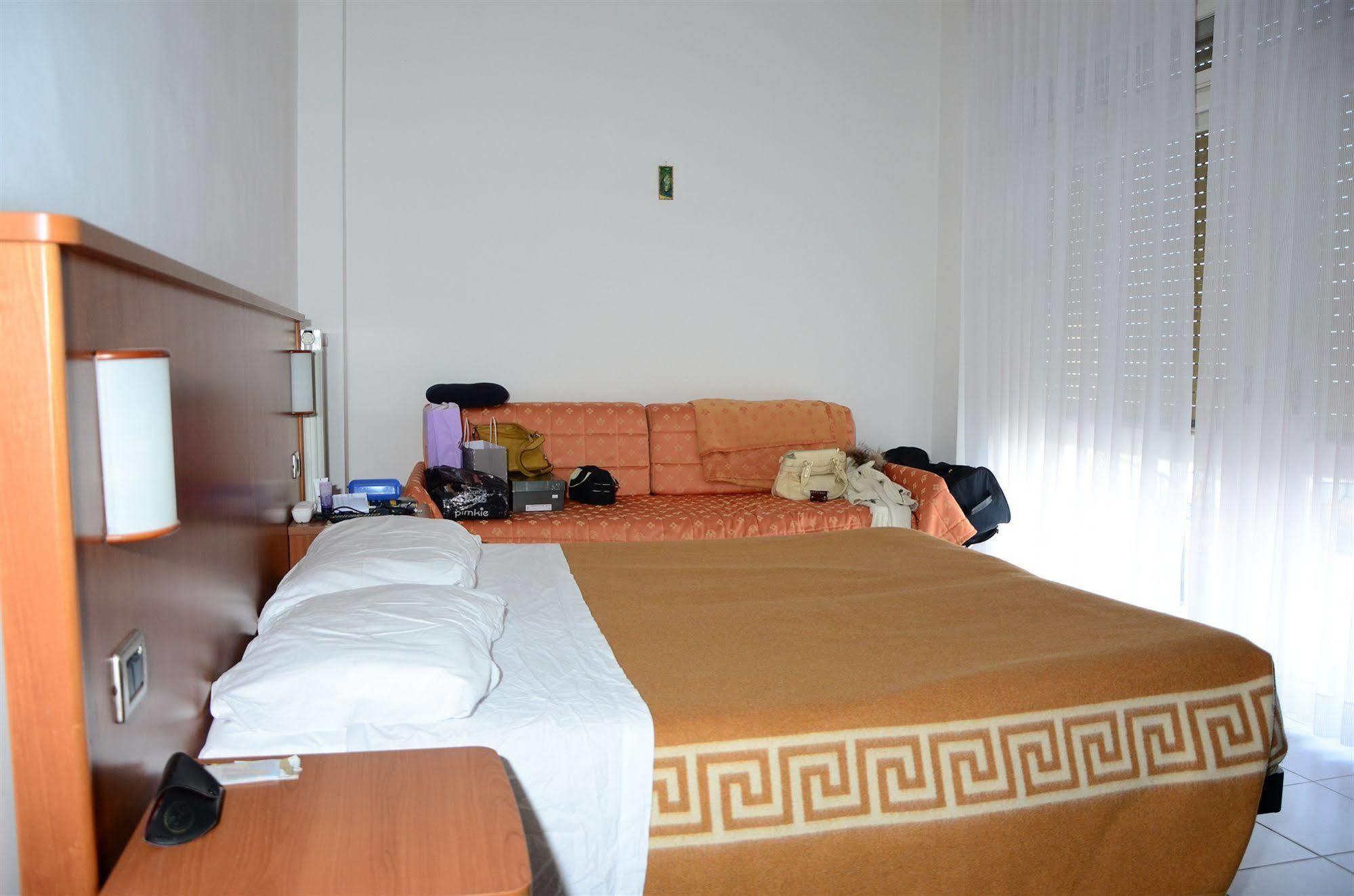 Hotel Aquilia Laigueglia Buitenkant foto